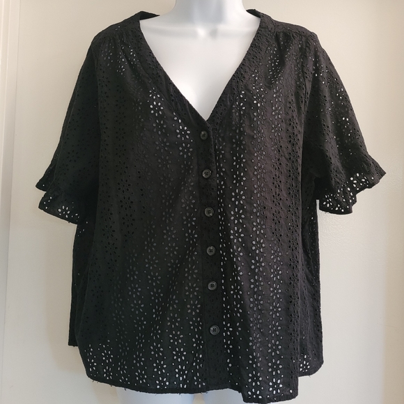 Madewell black eyelet ruffle sleeve shirt - Picture 2 of 7